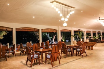 hotel cote dor lodge