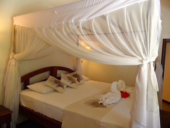 hotel cote dor lodge