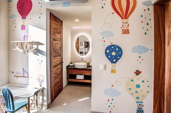 palmaia the house of aia