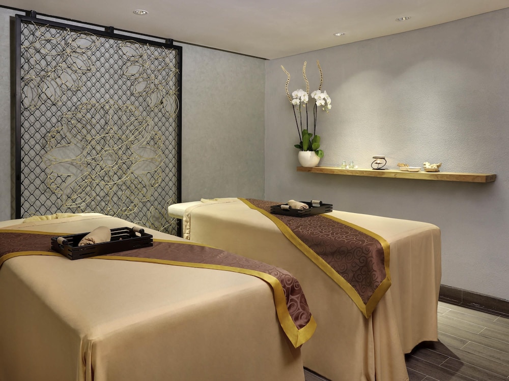 grand mercure bali seminyak