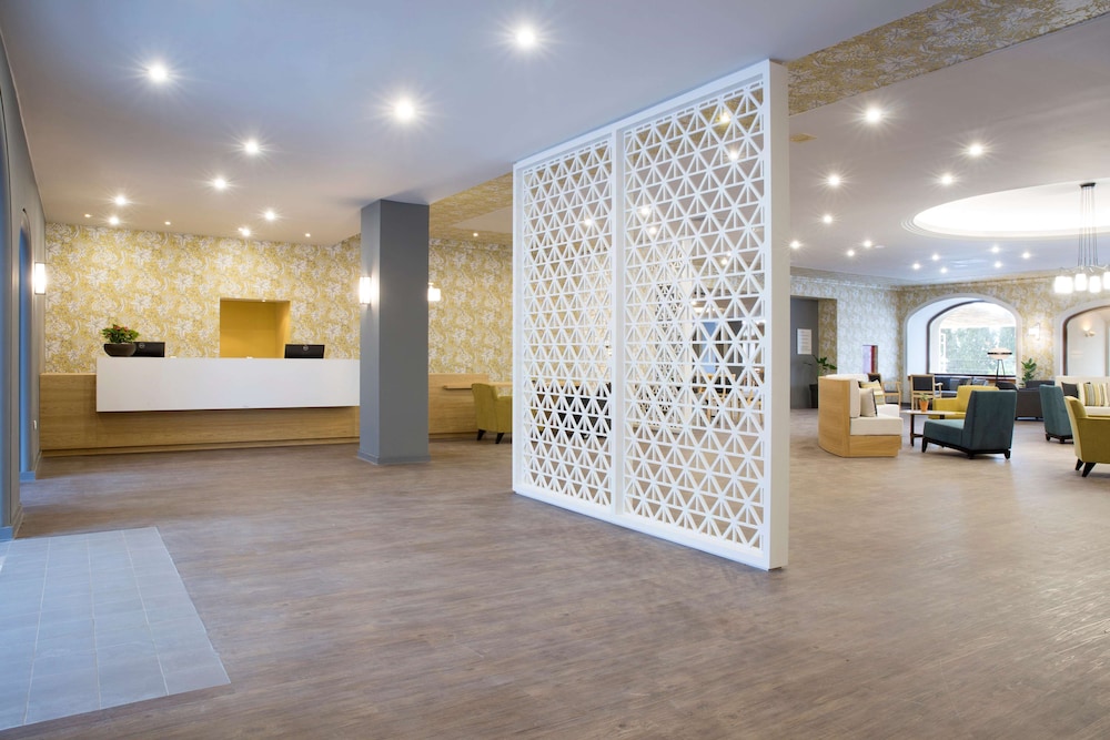 eretria hotel and spa resort