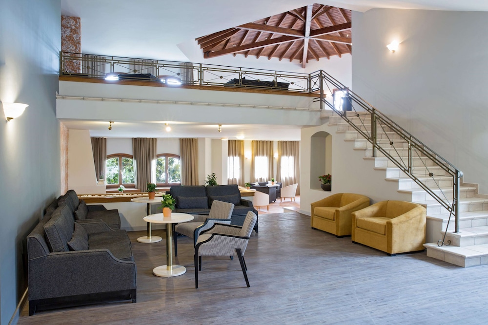 eretria hotel and spa resort