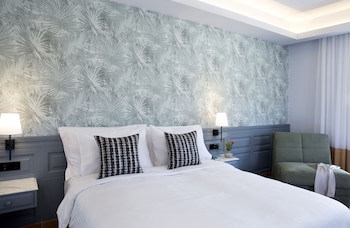 eretria hotel and spa resort