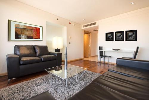 boulevard suites hotel