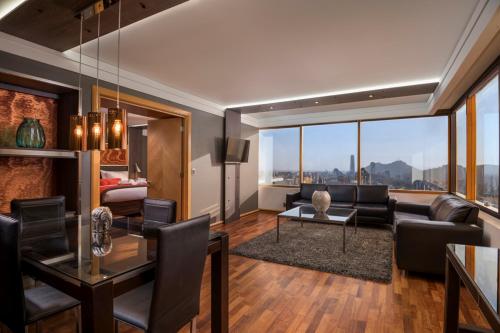 boulevard suites hotel