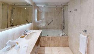 boulevard suites hotel