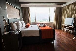 boulevard suites hotel