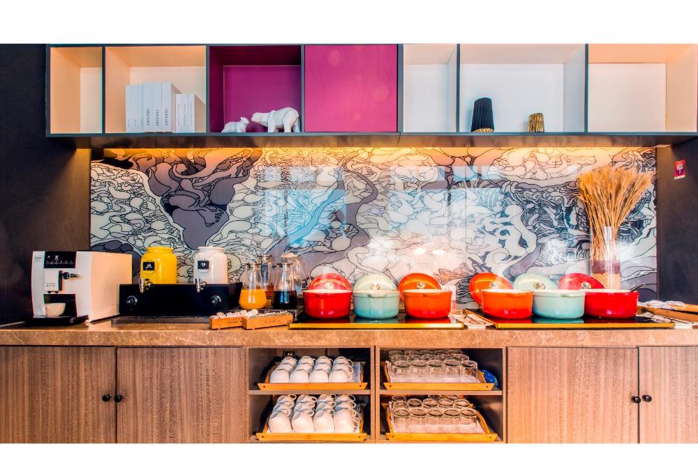 orange hotel nanjing xinjiekou zhangfuyuan metro station