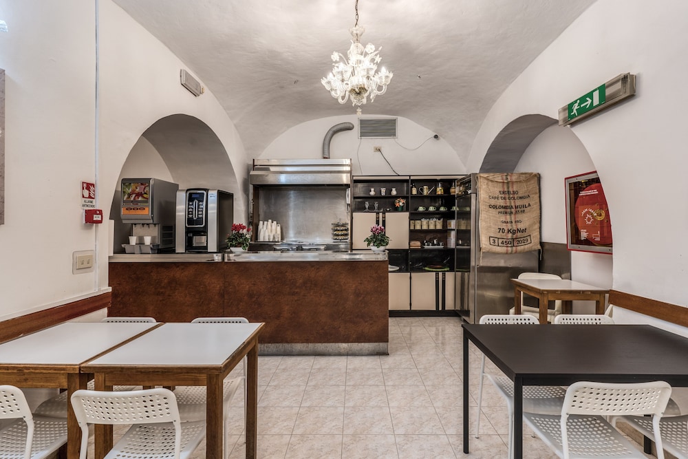 hotel altavilla rome