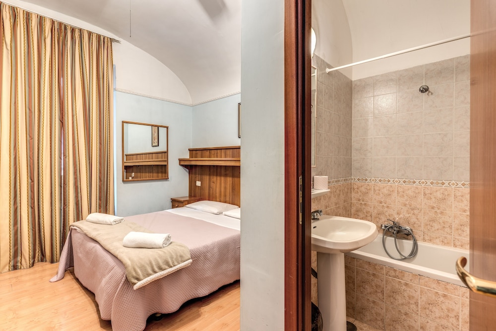 hotel altavilla rome