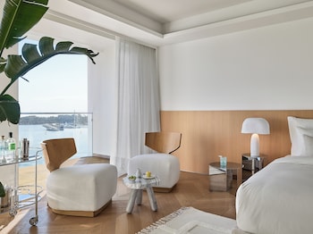 vouliagmeni
