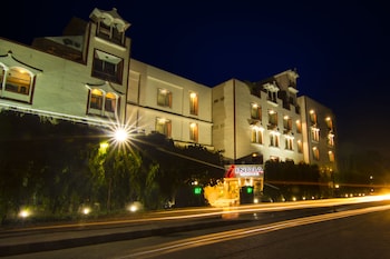 hotel india varanasi