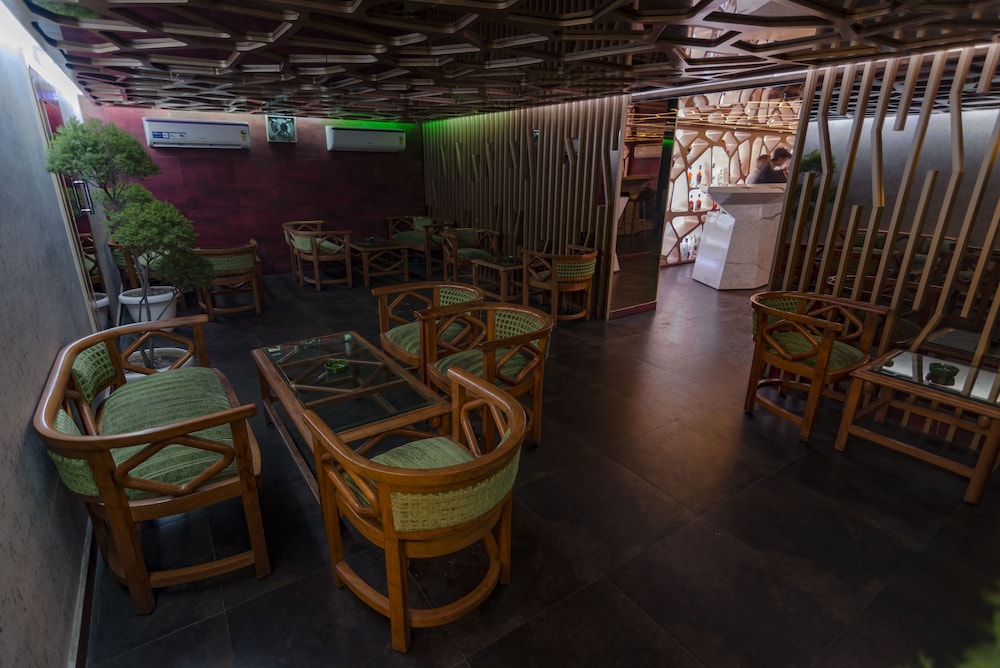 hotel india varanasi