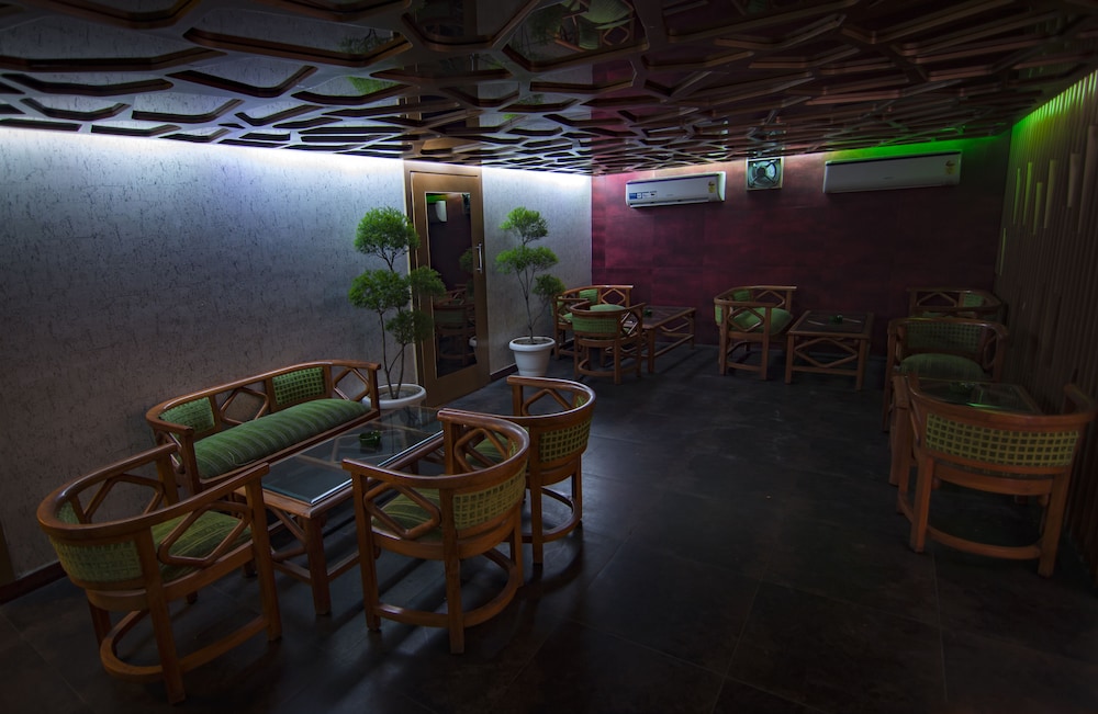 hotel india varanasi