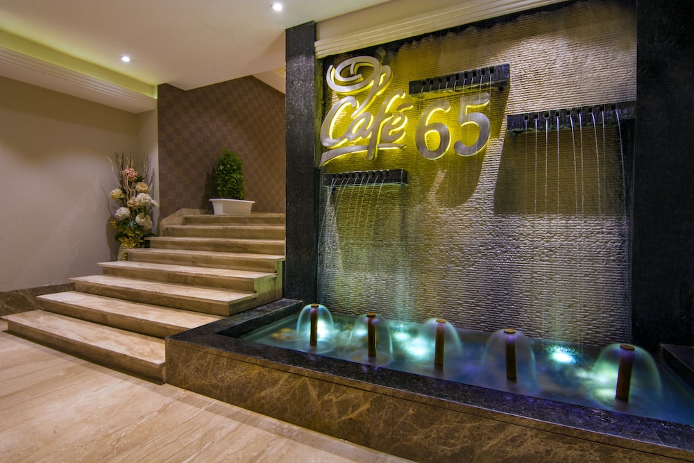 hotel india varanasi