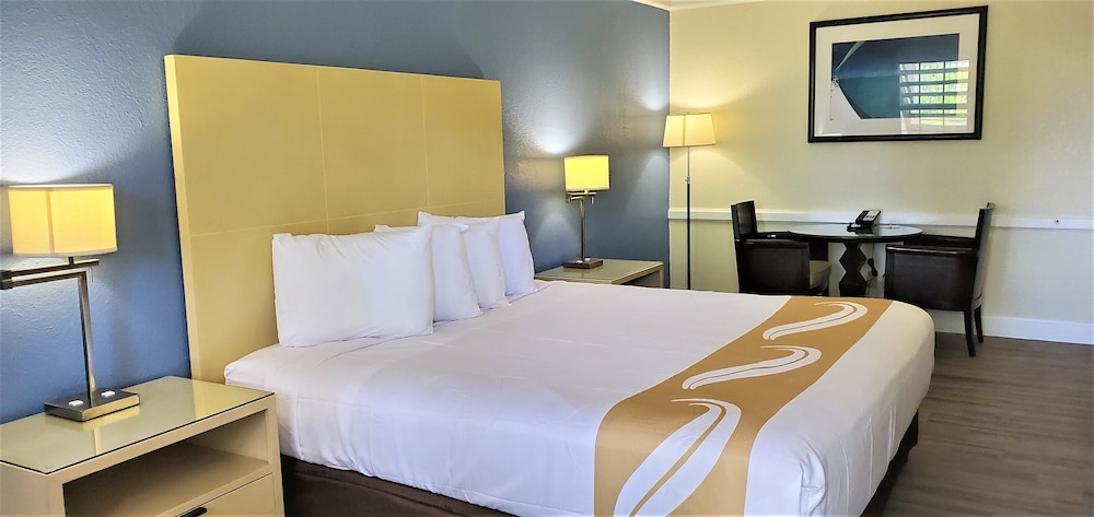 quality inn