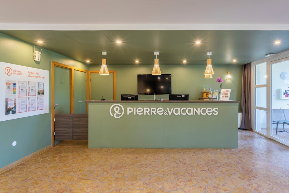 pierre and vacances residenz le hameau de la pinede