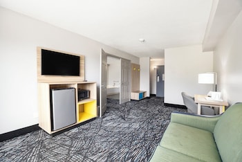 days inn by wyndham muskegon