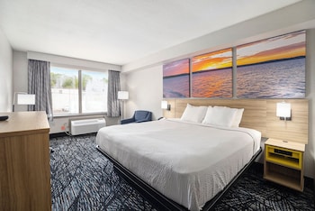 days inn by wyndham muskegon