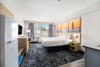 days inn by wyndham muskegon