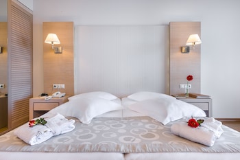 astir odysseus resort and spa