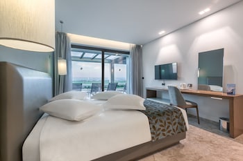 astir odysseus resort and spa