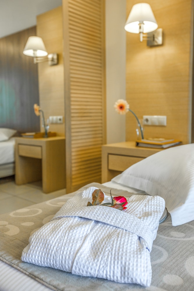 astir odysseus resort and spa