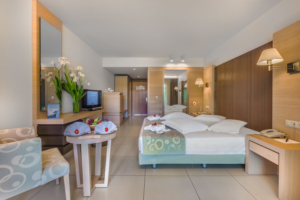 astir odysseus resort and spa