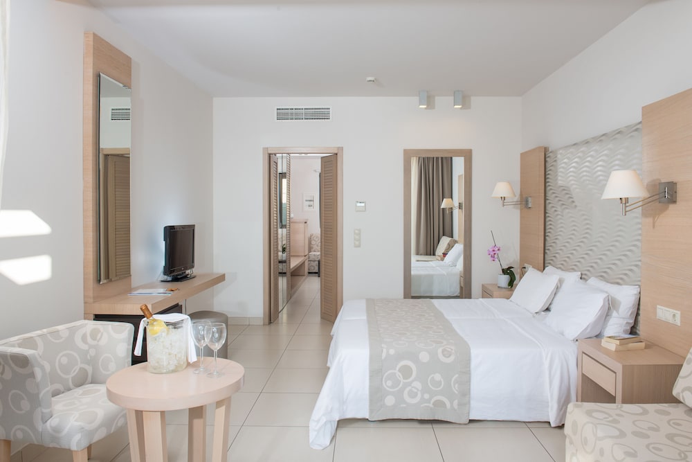 astir odysseus resort and spa