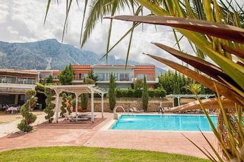 thalassa hotel