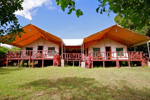 Mara Leisure Camp,Maasai Mara>>Keekorok,4 star