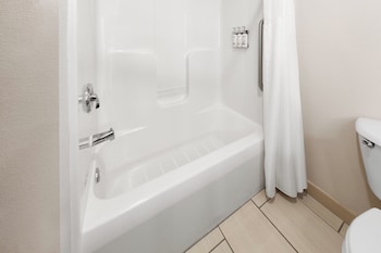 holiday inn express hotel and suites acme traverse city by ihg