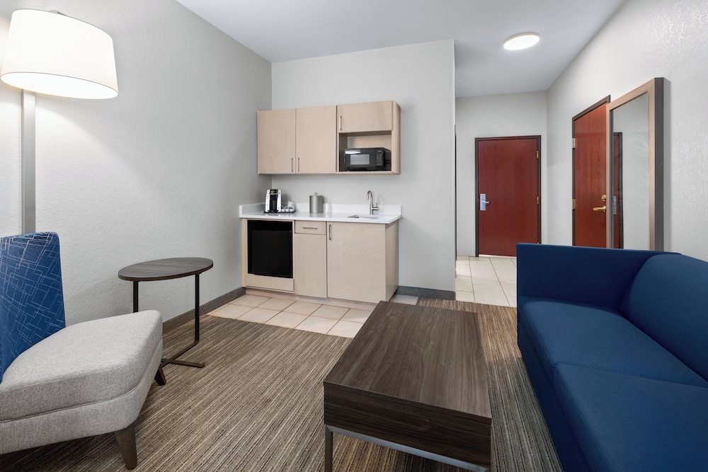 holiday inn express hotel and suites acme traverse city by ihg