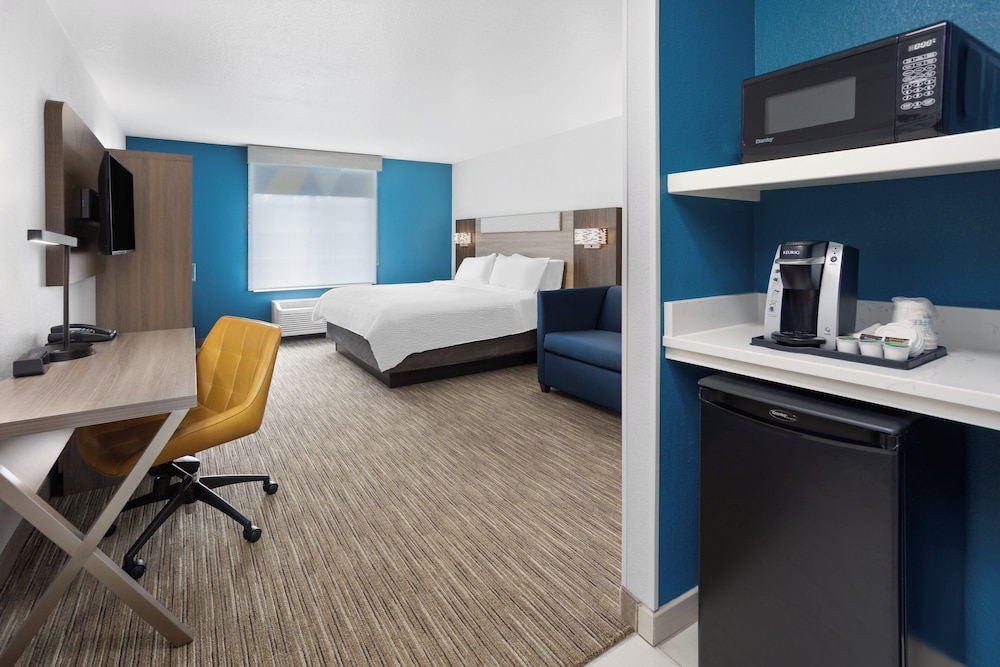 holiday inn express hotel and suites acme traverse city by ihg