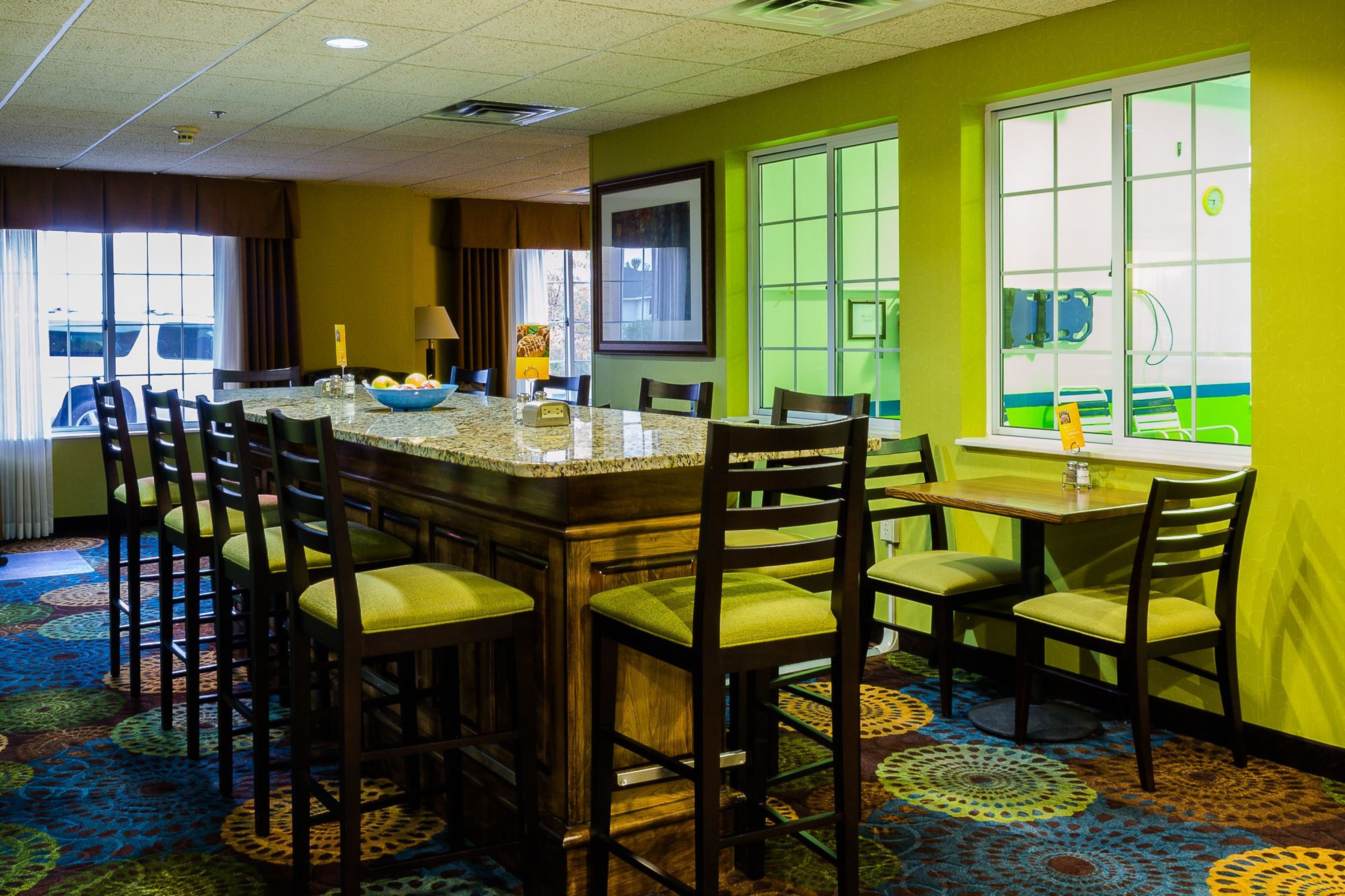 holiday inn express hotel and suites acme traverse city by ihg