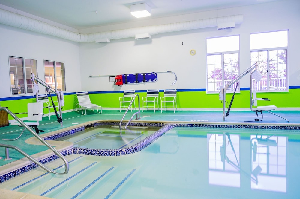 holiday inn express hotel and suites acme traverse city by ihg