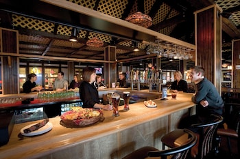 canad inns destination center grand forks