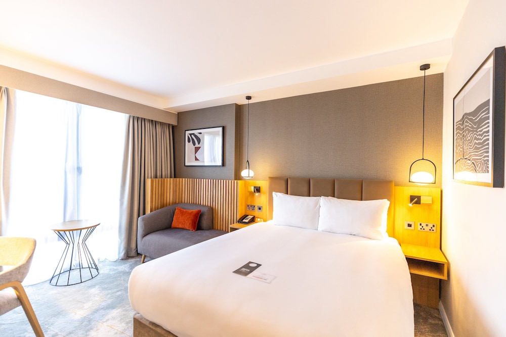 crowne plaza london gatwick airport by ihg