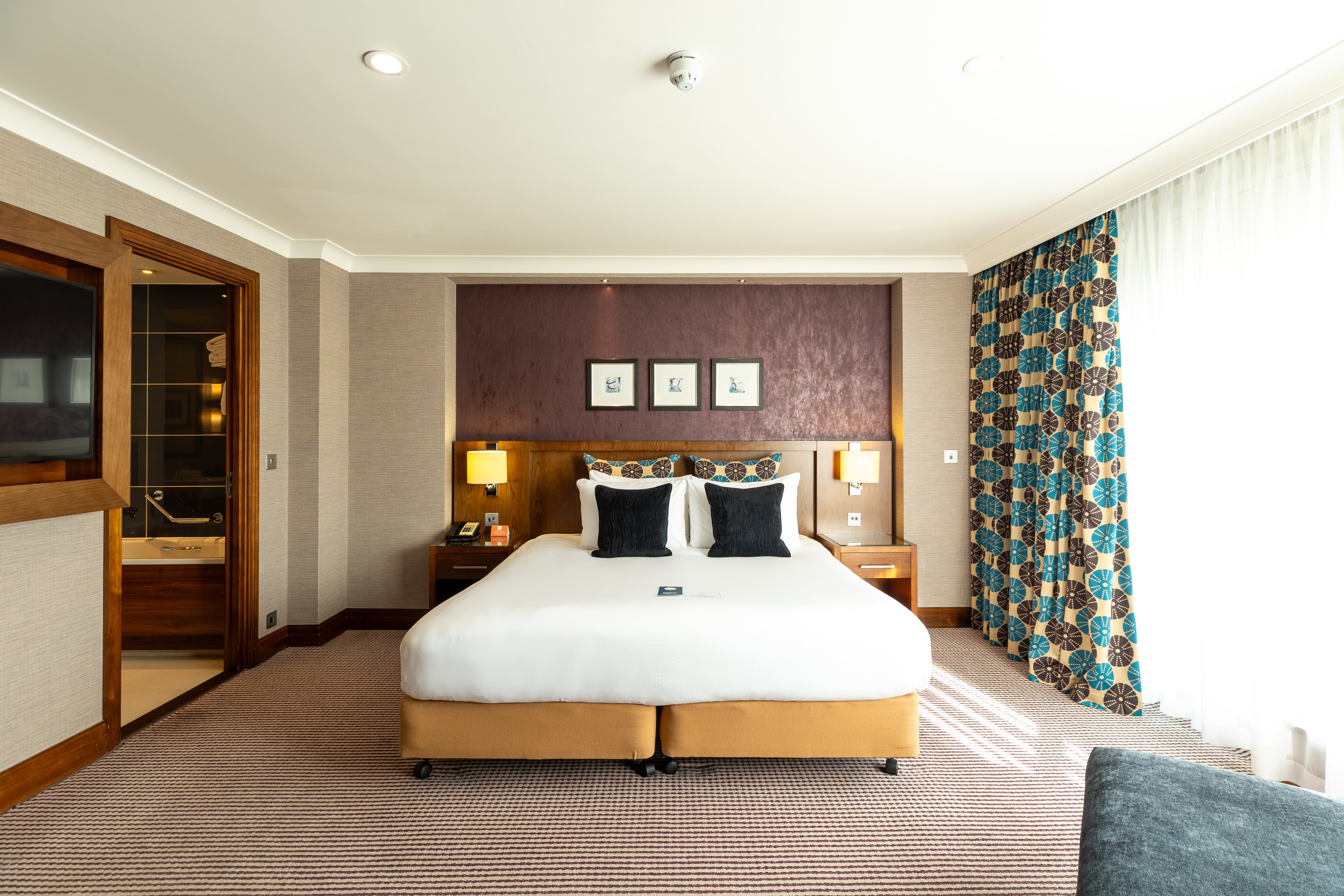 crowne plaza london gatwick airport by ihg