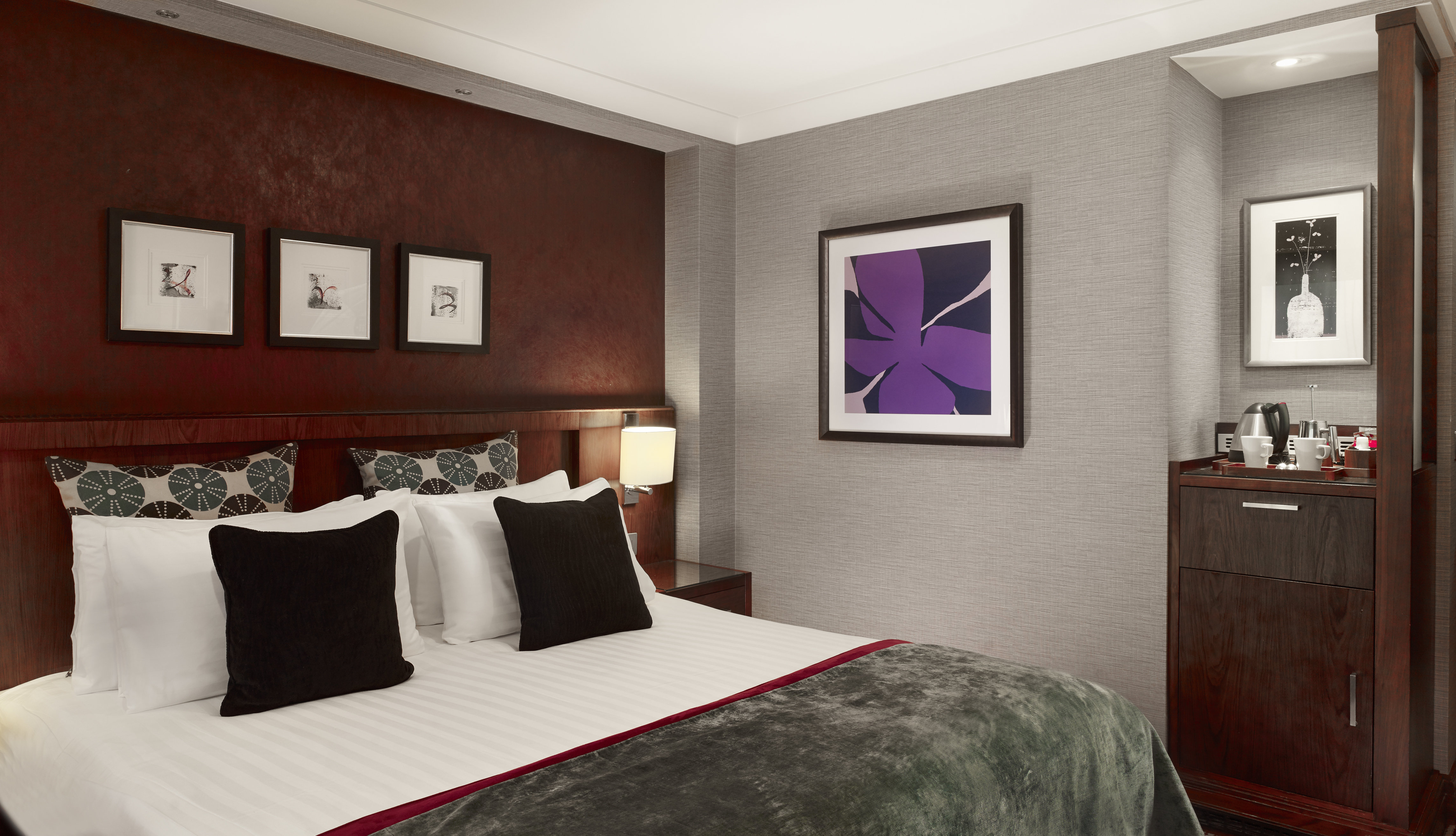crowne plaza london gatwick airport by ihg