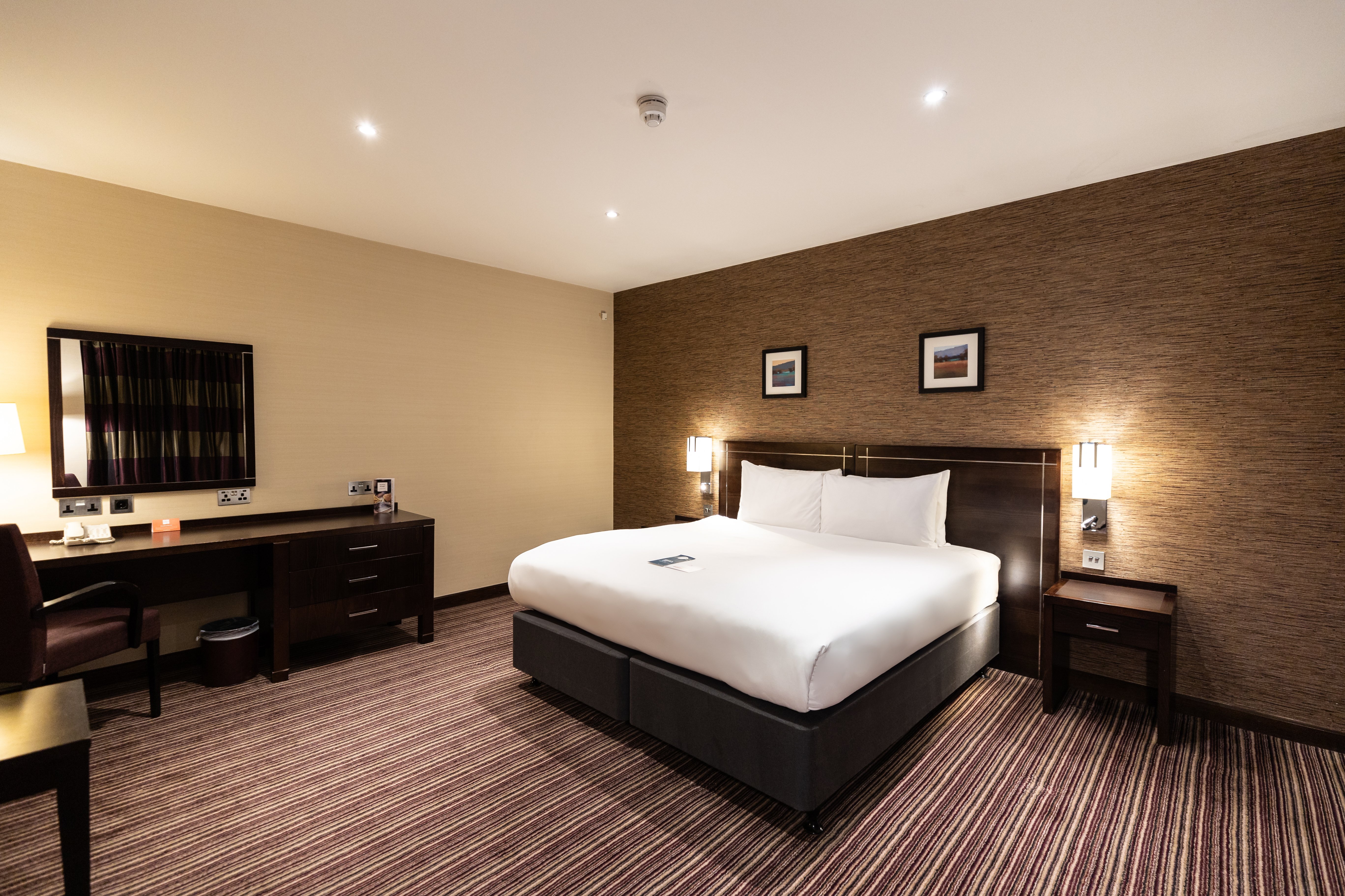 crowne plaza london gatwick airport by ihg