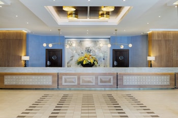 crowne plaza london gatwick airport by ihg