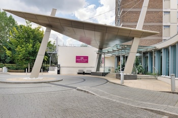 crowne plaza london gatwick airport by ihg