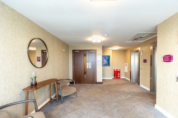 crowne plaza london gatwick airport by ihg