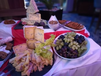 crowne plaza london gatwick airport by ihg