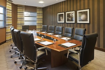 crowne plaza london gatwick airport by ihg