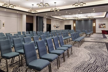 crowne plaza london gatwick airport by ihg