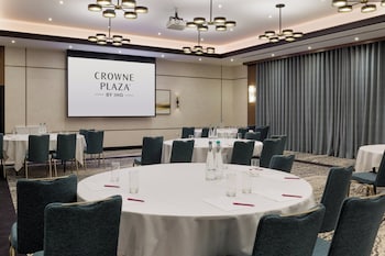 crowne plaza london gatwick airport by ihg