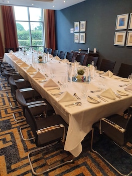 crowne plaza london gatwick airport by ihg