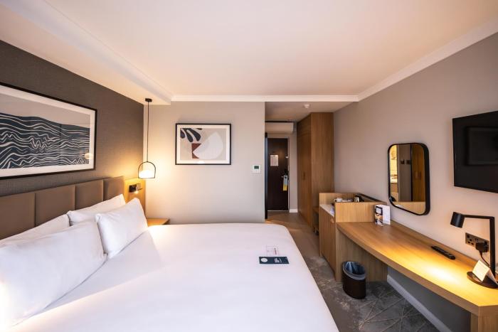 crowne plaza london gatwick airport by ihg